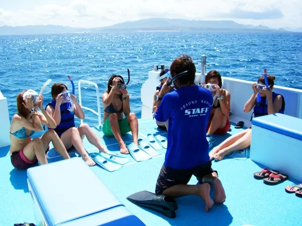沖縄シュノーケリング・瀬底 島・ショップ