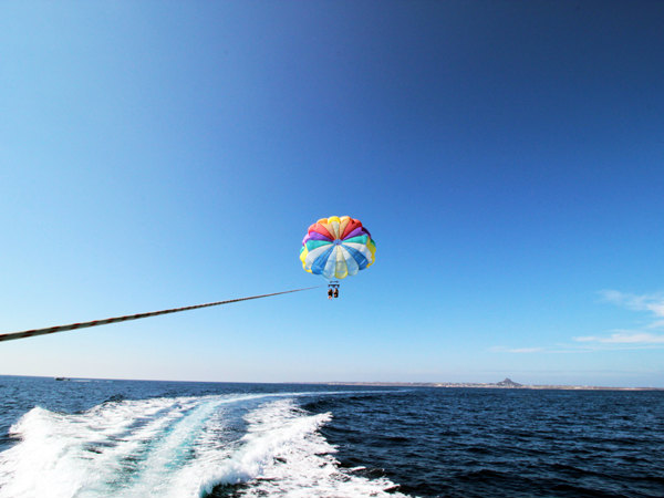 パラセーリング