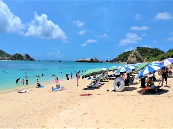 【☆早割★7/10までのお申込みで50％OFFモニターキャンペーン価格実施中！】渡嘉敷島『阿波連ビーチ』日帰り海水浴ツアー★チャータークルーザープラン【那覇発・渡嘉敷上陸・船乗船料＆お昼代込・約8時間】