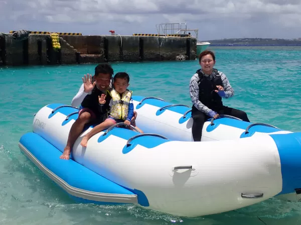 ６～１０人乗りで安定感抜群なので落ちる心配も有りません（笑）