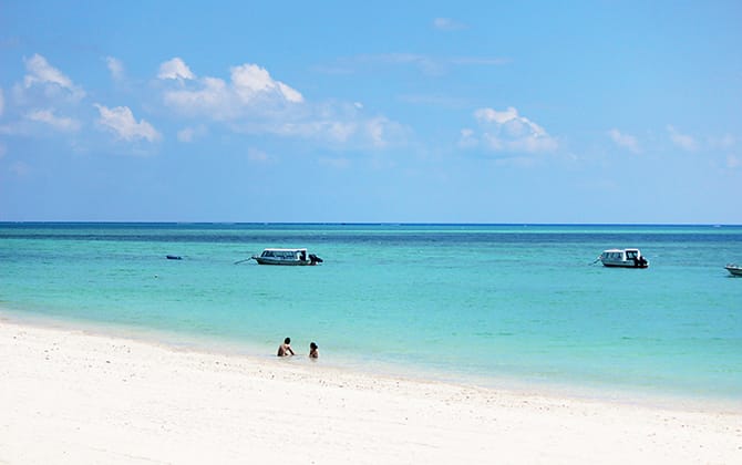 新原(みーばる)ビーチ