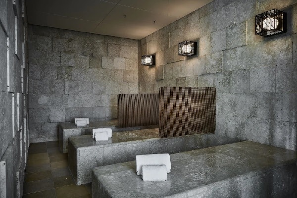 カールトン　岩盤浴