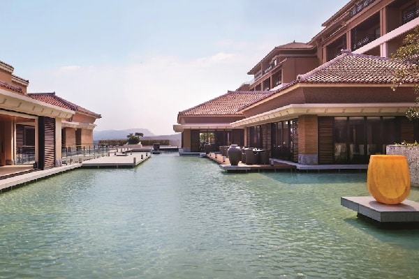 カールトン　建物1