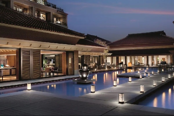 カールトン　建物2