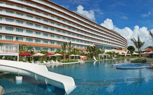 ヒルトン北谷 外観