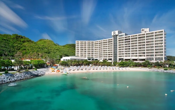 ルネッサンス 外観