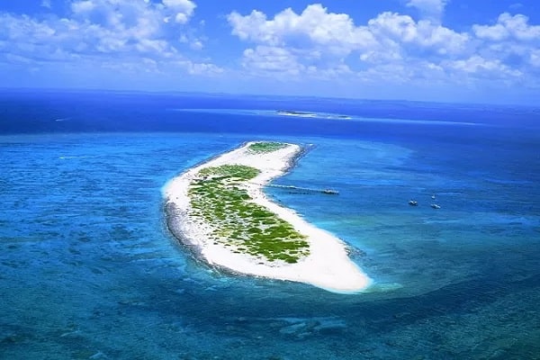 沖縄|ナガンヌ島への行き方・楽しみ方を解説!