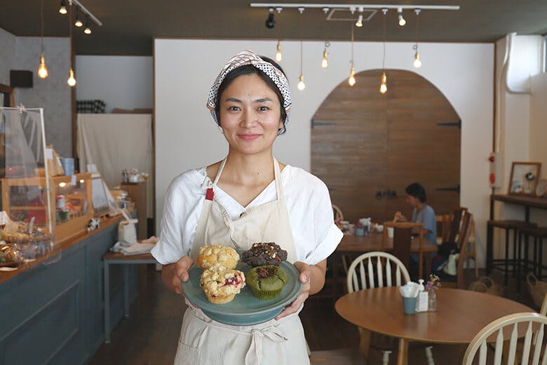 SOYSOY（ソイソイ）｜店主の具志堅玲乃（ぐしけんあきの）さん