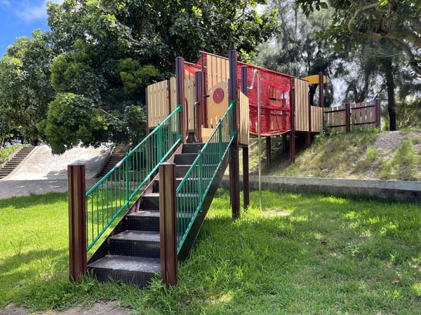 05西崎近隣公園_遊具3