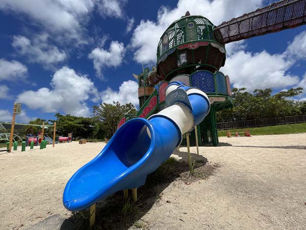 06本部公園_遊具2