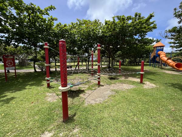 06豊見城総合_遊具3