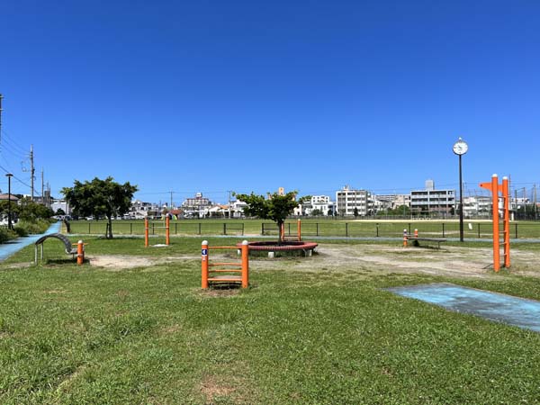 07南近隣公園_健康器具