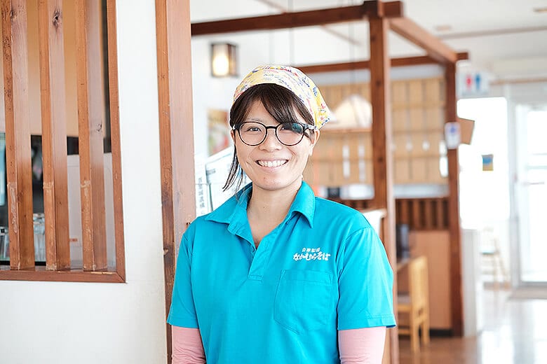 なかむらそば|店長の當間美紀さん