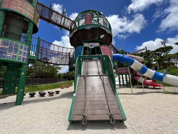 09本部公園_遊具5