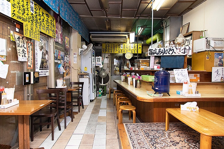 ソーキそば専門店