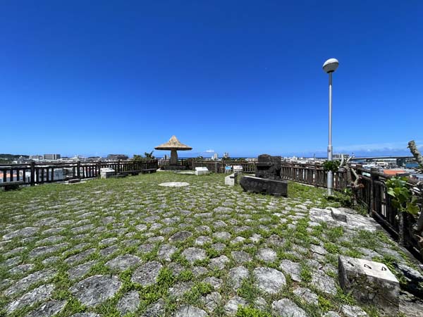 11山巓毛公園_高台