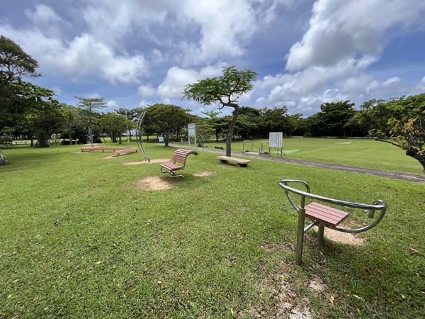 12豊見城総合_健康器具