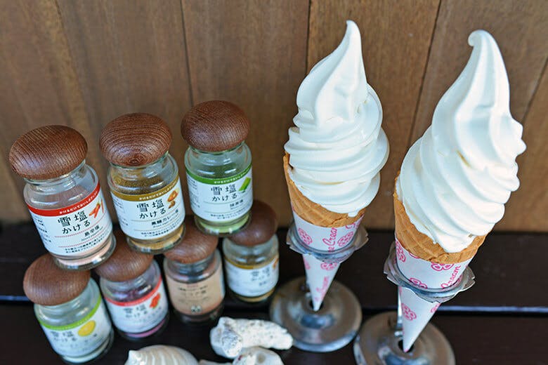 雪塩ミュージアム｜雪塩ミュージアム名物「雪塩ソフト」