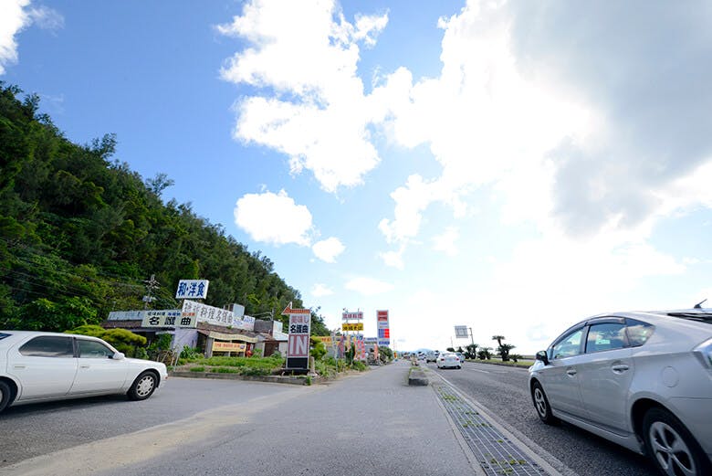 名護曲レストラン｜58号線沿いの店舗