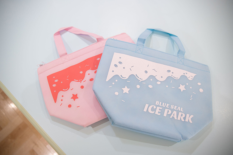 アイスバー作り体験|アイスバー持ち帰り用の保冷バッグ