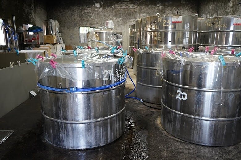 仲間酒造|酒造に使うタンク