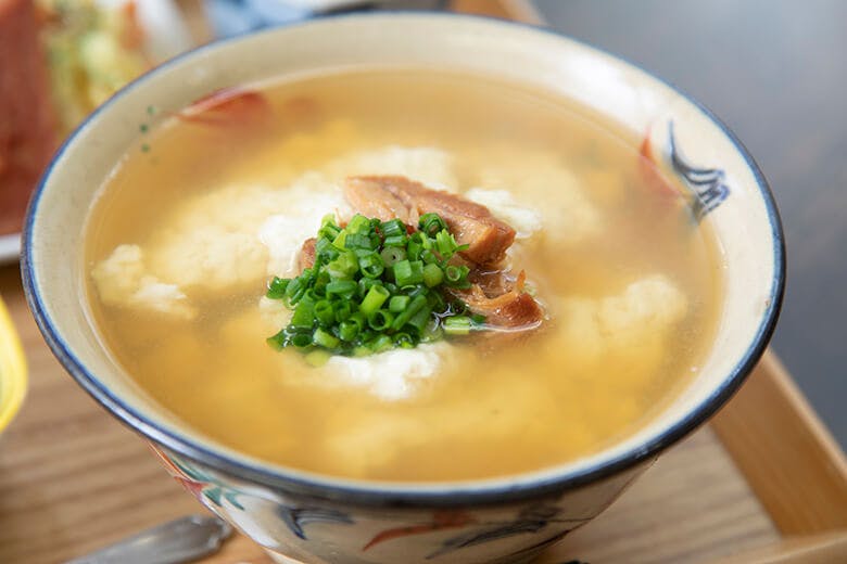 ななほし☆食堂|ゆし豆腐のアップ