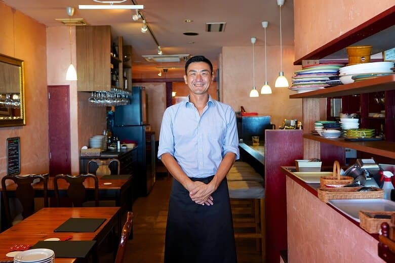 SOLEMARE(ソレマーレ)|オーナーの佐藤