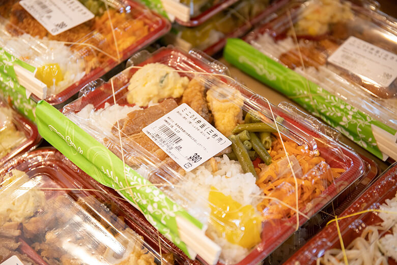 上間弁当天ぷら店｜リーズナブルな価格のお弁当
