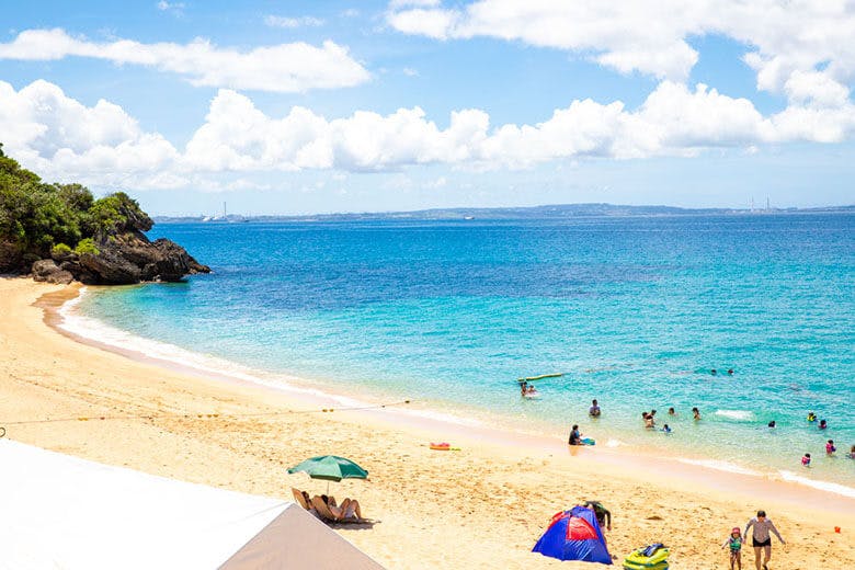 大泊(おおどまり)ビーチ|約600mの天然ビーチ