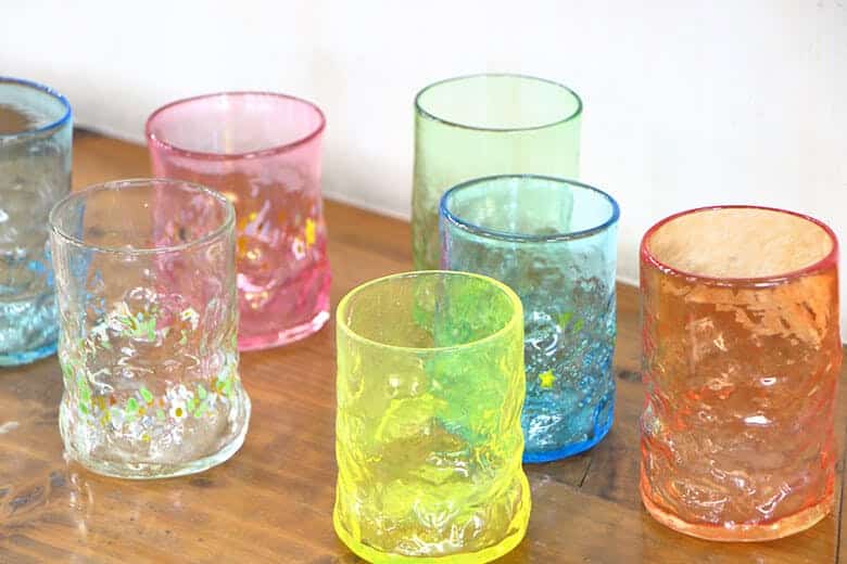 森のガラス館｜様々な色合いの琉球グラス