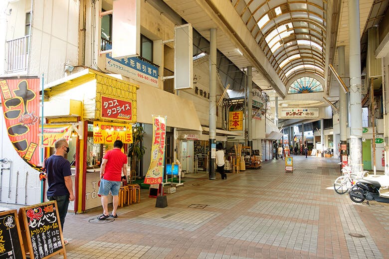 赤とんぼ｜店舗のあるサンライズ通り