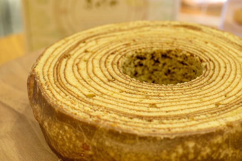 ふくぎや|しっかりと歯ごたえのある食感と黒糖味が特徴の「カジュマル」