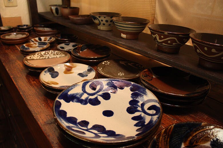 ハコニワ｜販売されている陶芸家・谷口室生（たにぐち・むろう）さんによる、沖縄のやちむん（焼き物）