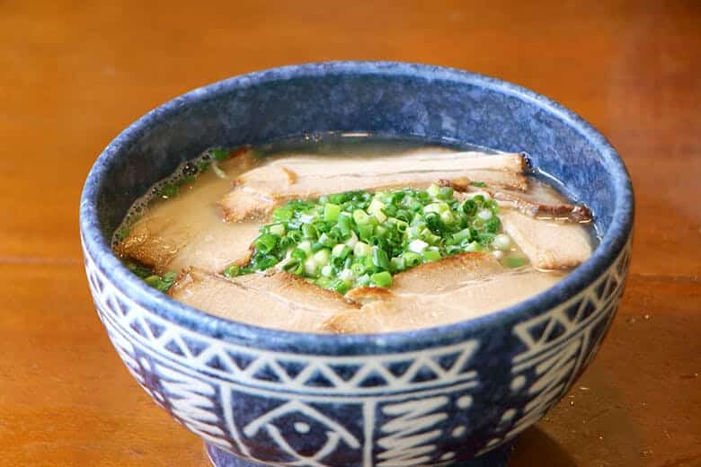 Ajazz(あじゃず)｜三枚肉そば