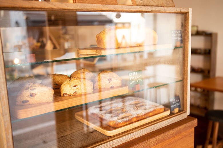 トックリキワタ珈琲店|スイーツのショーケース