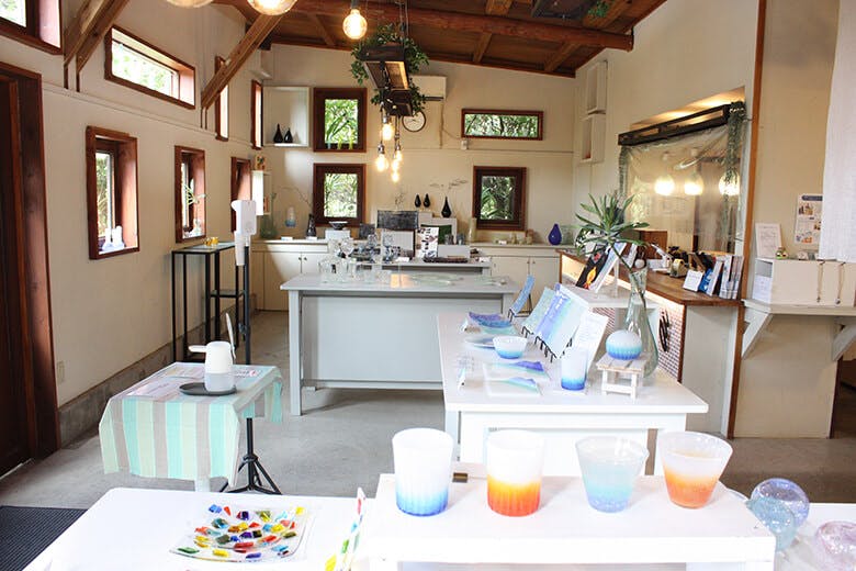 琉球ガラス工房＆ショップ