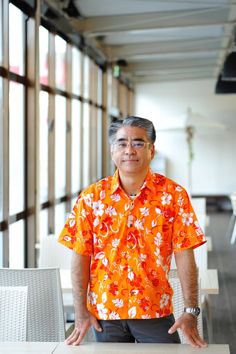 島の駅みやこ|駅長の西里さん