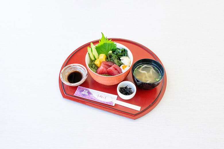 御菓子御殿(おかしごてん)|まぐろ漬け丼