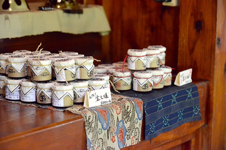 今帰仁そば｜購入も出来る自家製生七味