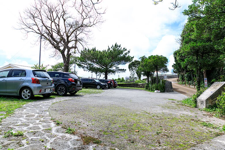 首里金城町石畳道|近隣にある公共の駐車場「石畳道停車場」