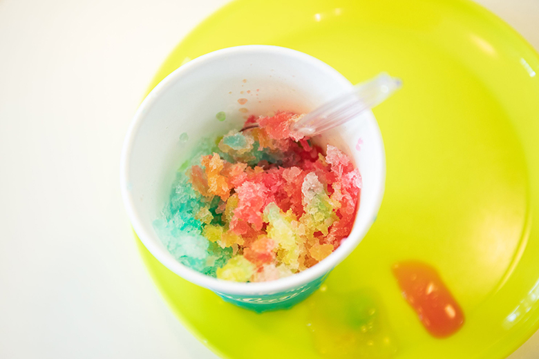 田中果実店｜ブルーハワイ、レモン、ストロベリーの3色