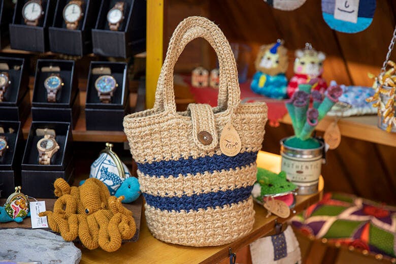 雑貨屋たんたん｜顔シリーズのやちむん