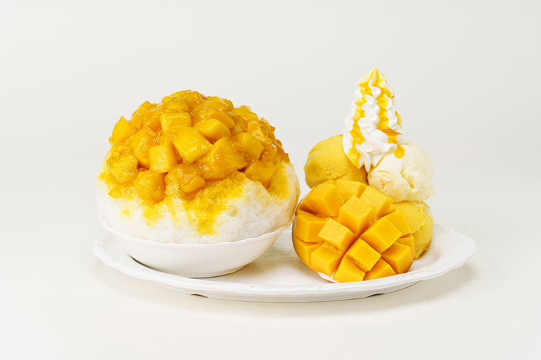 田中果実店｜期間限定の名物マウンテンマンゴーパフェ