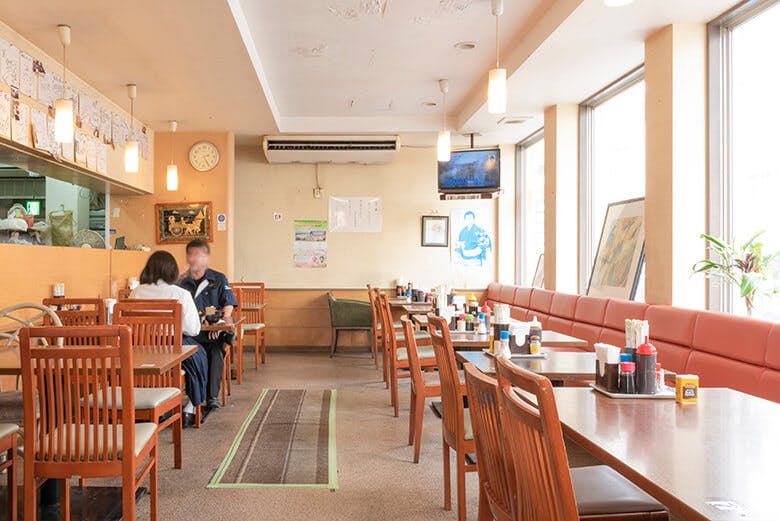 軽食の店?ルビー|店舗内観