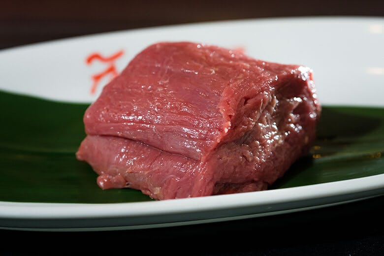 ステーキハウス四季|赤身が美しい、ニュージーランド産のヒレ肉