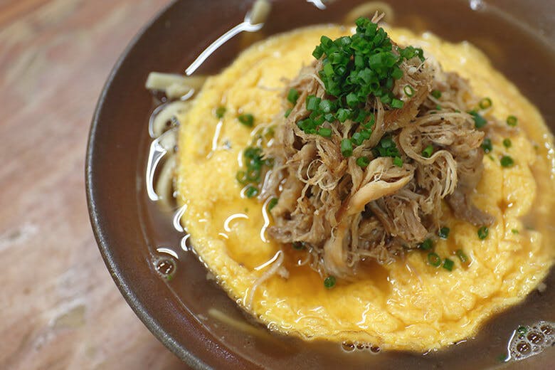 コッコ食堂|地鶏黄金そば
