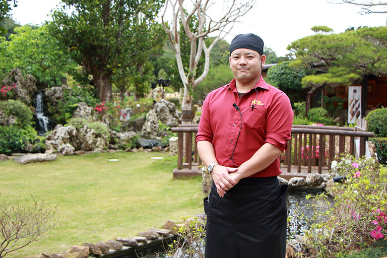 大家(うふやー)|料飲部門の業務全般を任されている仲宗根武さん
