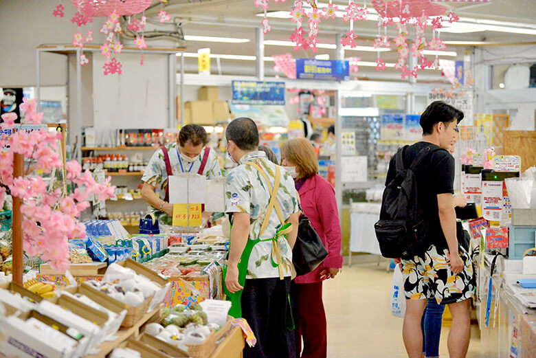 道の駅許田(きょだ)|店内の様子