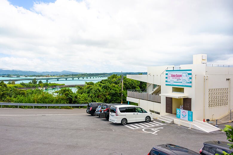 古宇利大橋|ガーリックシュリンプが人気のお店「KOURI