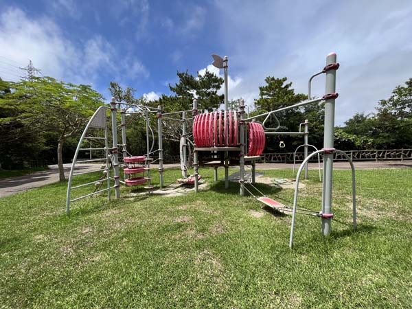 06西原運動公園_遊具1
